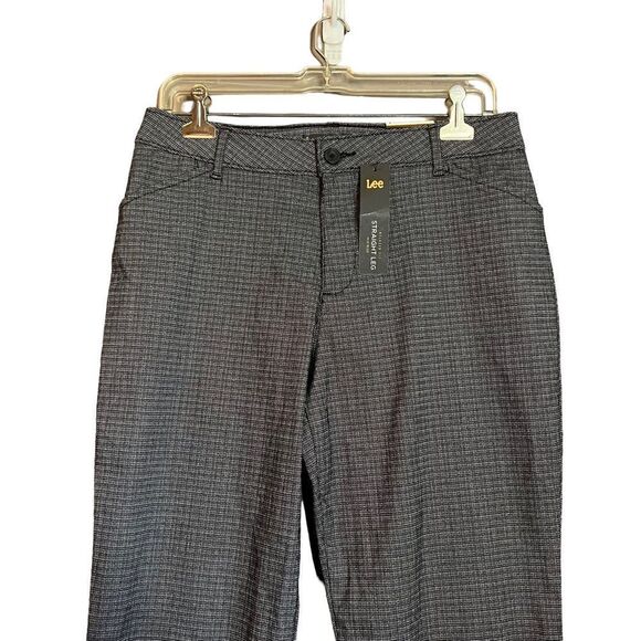 NWT! Lee relaxed fit straight leg mid rise pants. - Picture 2 of 10